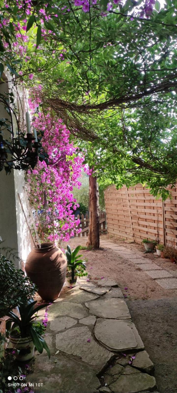 Caldetas Vila Caldes D'Estrach Exterior foto